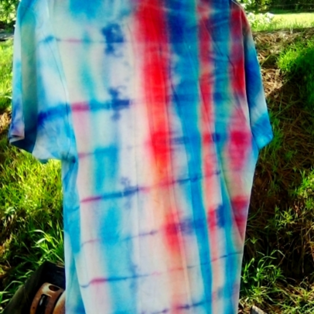 Tie Dye USA Hand Crafted Men's Medium t-shirt.